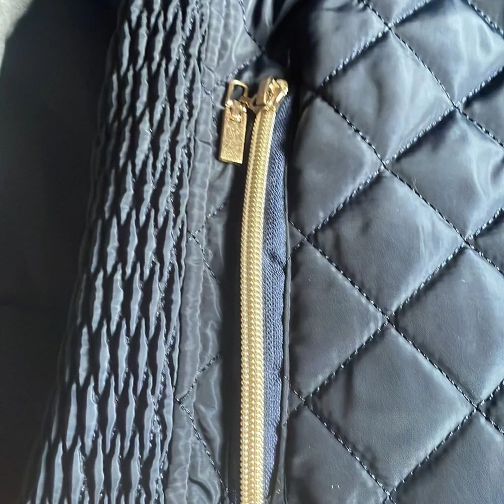 Beautiful Jacket - Picture 2 of 6